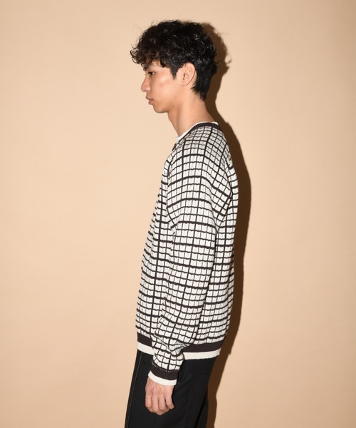SUPERTHANKS(スーパーサンクス)の「グラフ チェック クルーナックニット/Graph check Knit Crew-neck(ニット/セーター・メンズ・ブラウン/グレー/チャコールグレー/ブラック×ブラック・M/L)」の18枚目の写真