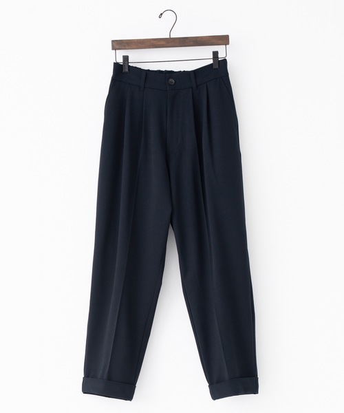 RYU(リュー)の「gabardine two-tuck slacks(スラックス・メンズ・ダークネイビー/ダークグレー・1/2/4)」の6枚目の写真