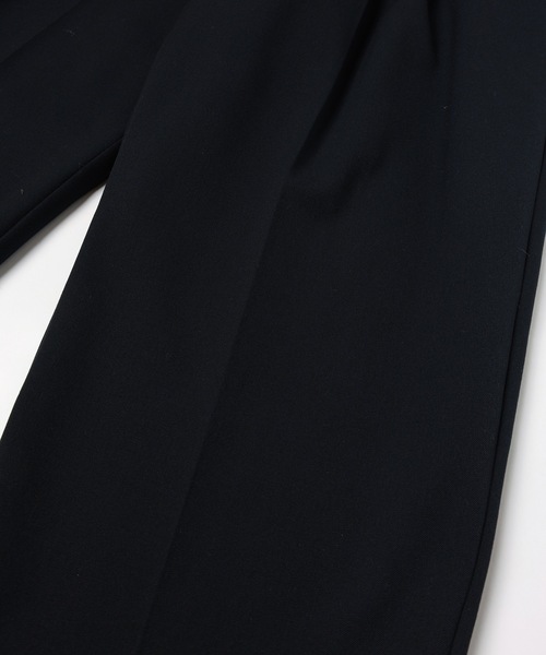 RYU(リュー)の「gabardine two-tuck slacks(スラックス・メンズ・ダークネイビー/ダークグレー・1/2/4)」の22枚目の写真