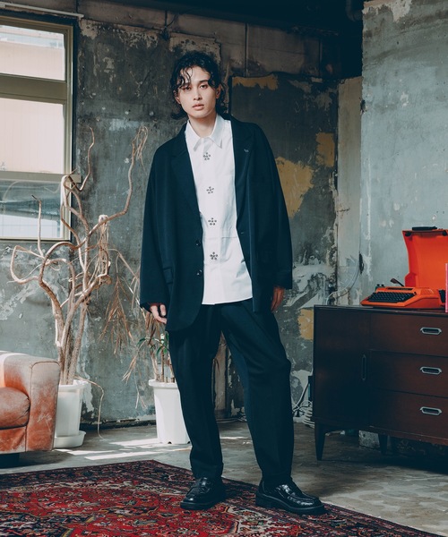 RYU(リュー)の「gabardine two-tuck slacks(スラックス・メンズ・ダークネイビー/ダークグレー・1/2/4)」の15枚目の写真