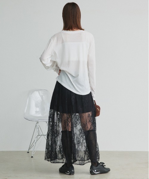 ad thie(アドティエ)の「フラワーモチーフ 発泡プリント シアーカットソー(Tシャツ/カットソー・レディース・オフホワイト・FREE)」の14枚目の写真