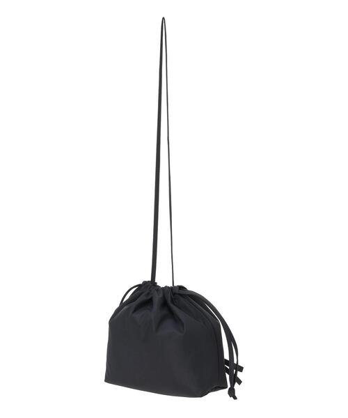 ehka sopo（エヘカソポ）の「リボンシャーリング巾着バッグ（ハンドバッグ・レディース・カーキ/ブラック/オフホワイト・F）」の10枚目の写真