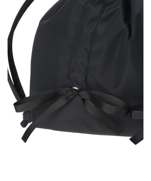 ehka sopo（エヘカソポ）の「リボンシャーリング巾着バッグ（ハンドバッグ・レディース・カーキ/ブラック/オフホワイト・F）」の6枚目の写真