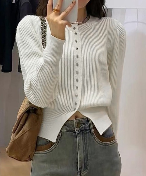 shoppinggo(ショッピングゴー)の「ニットセーター レディース ボダン付き(ニット/セーター・レディース・ブラック/グレー/ライトイエロー/ホワイト/キャメル/ワインレッド・FREE)」の14枚目の写真