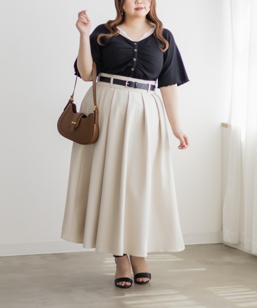 CLETTE(クレット)の「レースキャミレイヤード風シャーリングプルオーバー(Tシャツ/カットソー・レディース・ブラック/アイボリー/チャコールグレー・LL/4L/3L)」の6枚目の写真