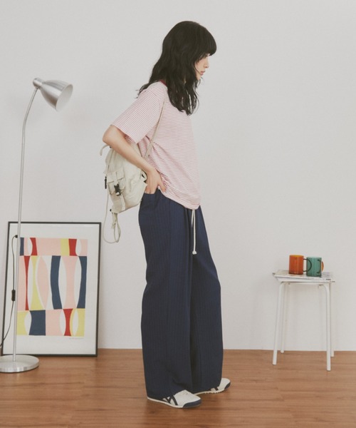 MERLOT（メルロー）の「【動画あり】シアサッカーストライプロングパンツ（その他パンツ・レディース・ネイビー/ブラック/レッド系その他/グリーン系その他/ブラウン系その他/ブラック系その他/レッド/ブラック系/ブルー系/イエロー系・FREE）」の20枚目の写真