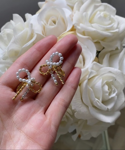 felice】ball ribbon pierce（ピアス（両耳用））｜felice