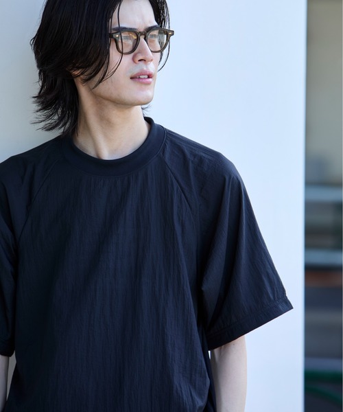 NEW BALANCE(ニューバランス)の「NB Grey ウーブン Tシャツ(Tシャツ/カットソー・メンズ・スカイブルー/ブラック・SMALL/XX-LARGE/X-LARGE/LARGE/MEDIUM)」の2枚目の写真