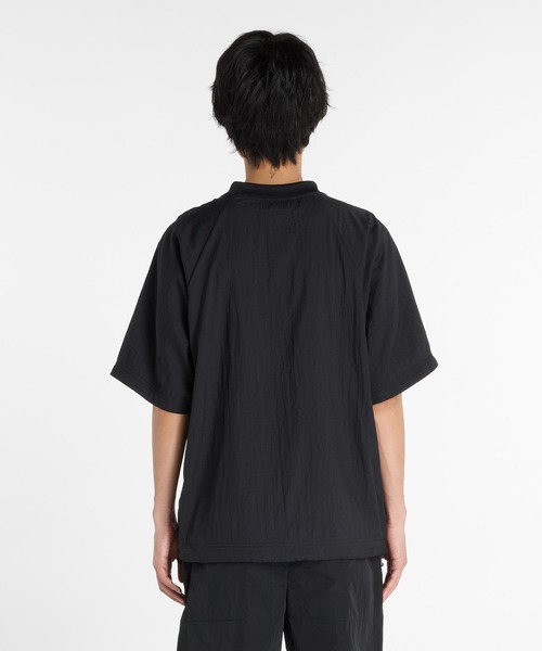 NEW BALANCE(ニューバランス)の「NB Grey ウーブン Tシャツ(Tシャツ/カットソー・メンズ・スカイブルー/ブラック・SMALL/XX-LARGE/X-LARGE/LARGE/MEDIUM)」の4枚目の写真