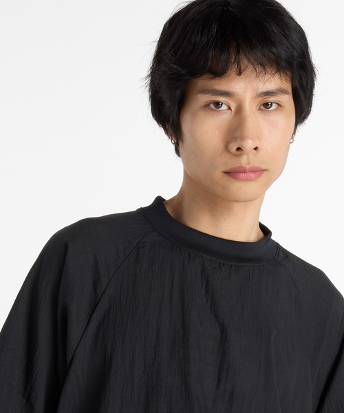 NEW BALANCE(ニューバランス)の「NB Grey ウーブン Tシャツ(Tシャツ/カットソー・メンズ・スカイブルー/ブラック・SMALL/XX-LARGE/X-LARGE/LARGE/MEDIUM)」の5枚目の写真