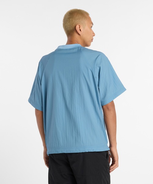 NEW BALANCE(ニューバランス)の「NB Grey ウーブン Tシャツ(Tシャツ/カットソー・メンズ・スカイブルー/ブラック・SMALL/XX-LARGE/X-LARGE/LARGE/MEDIUM)」の8枚目の写真