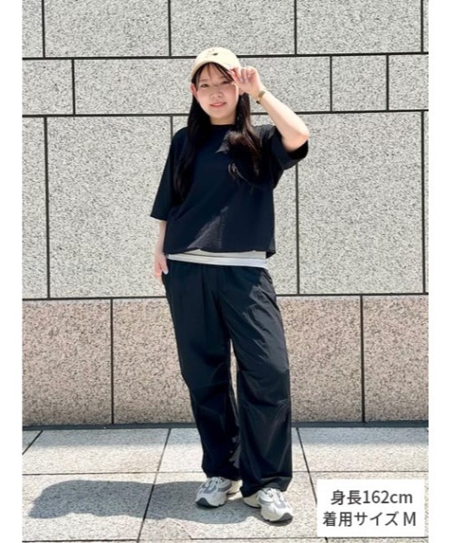NEW BALANCE(ニューバランス)の「NB Grey ウーブン Tシャツ(Tシャツ/カットソー・メンズ・スカイブルー/ブラック・SMALL/XX-LARGE/X-LARGE/LARGE/MEDIUM)」の14枚目の写真