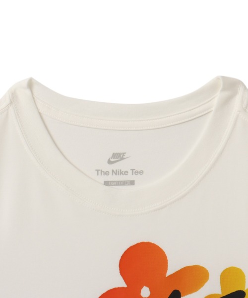 NIKE（ナイキ）の「NIKE AS  W NSW SS TEE BABY GRX SPD / ナイキ ウィメンズ NSW BABY GRX SPD S/S Tシャツ 【SP】（Tシャツ/カットソー・レディース・ブラック/ホワイト・L/M/S）」の10枚目の写真