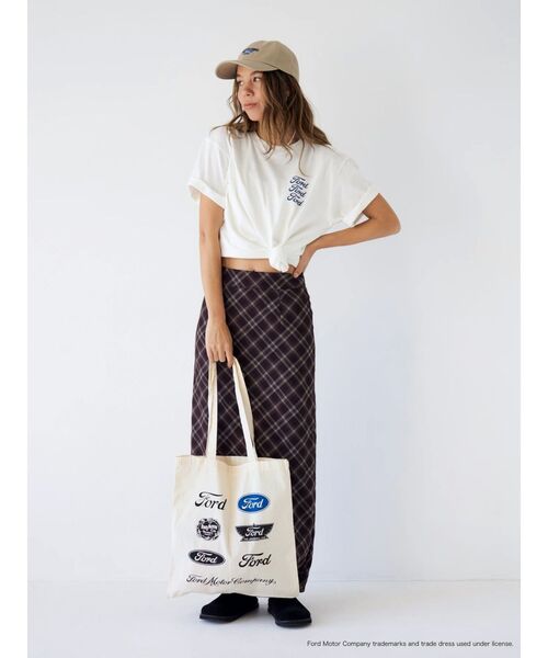 Ungrid（アングリッド）の「FordロゴTee（Tシャツ/カットソー・レディース・ピンク/オフホワイト/チャコールグレー・FREE）」の11枚目の写真