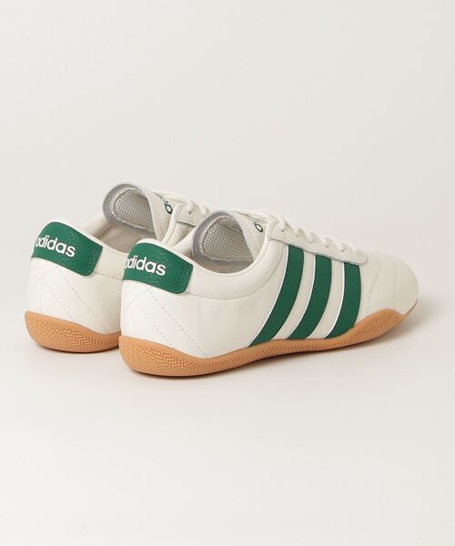 adidas(アディダス)の「アディダス adidas グランドコート ロー(スニーカー・レディース・ホワイト×グリーン・23.0cm/23.5cm/24.0cm/24.5cm/25.0cm)」の2枚目の写真