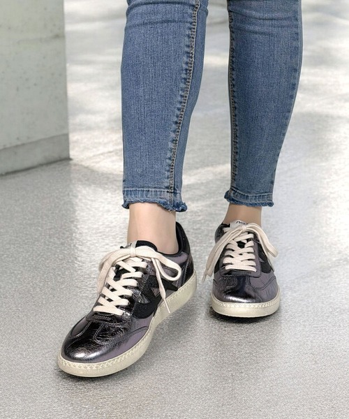 ASH（アッシュ）の「ASH/アッシュ【SUNSET】ローカットスニーカー フラット シルバースニーカー 3.5cmヒール（スニーカー・レディース・ガンメタ/グレー・37/36/35/39/38/40）」の8枚目の写真