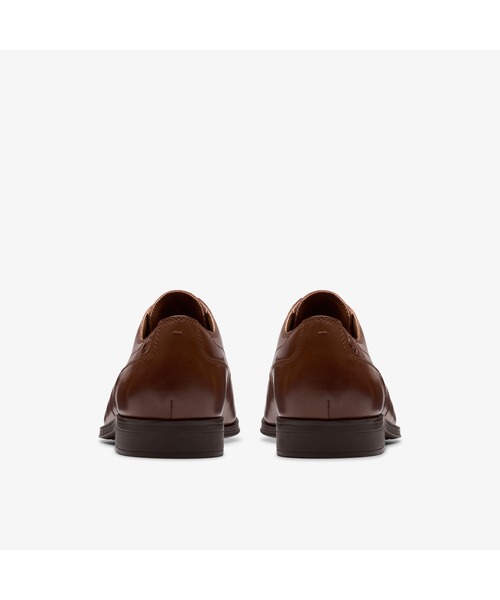 Clarks(クラークス)の「Paulton Lace / ポールトンレース(タン)(ドレスシューズ・メンズ・ブラウン・UK8/UK7.5/UK7/UK6.5/UK10.5/UK10/UK9.5/UK9/UK8.5/UK6)」の5枚目の写真