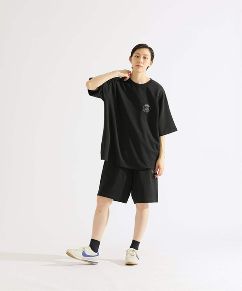PARIS SAINT-GERMAIN(パリサンジェルマン)の「《追加》【Paris Saint-Germain / パリ・サン=ジェルマン】 JP METALLIC LOGO SHORTS(その他パンツ・メンズ・チャコールグレー/ブラック・MEDIUM/LARGE/X-LARGE)」の4枚目の写真