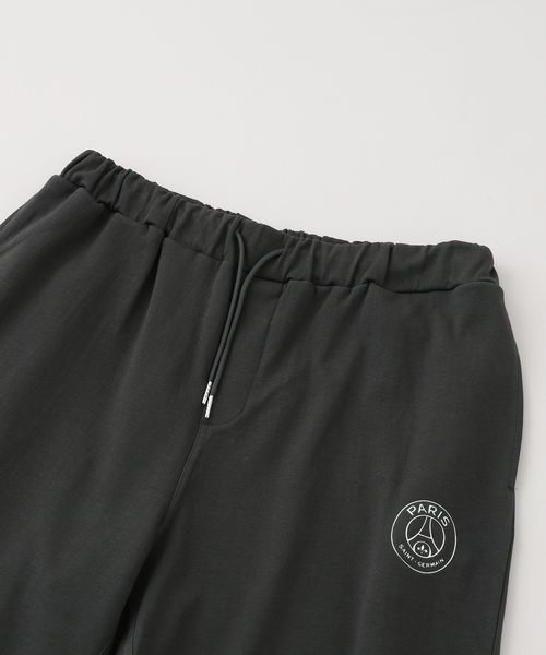 PARIS SAINT-GERMAIN(パリサンジェルマン)の「《追加》【Paris Saint-Germain / パリ・サン=ジェルマン】 JP METALLIC LOGO SHORTS(その他パンツ・メンズ・チャコールグレー/ブラック・MEDIUM/LARGE/X-LARGE)」の20枚目の写真