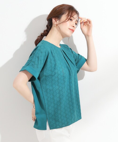 DRESKIP(ドレスキップ)の「インでもアウトでも 上品な甘さの 刺繍レース切替トップス(Tシャツ/カットソー・レディース・オフホワイト/ブルー系その他/イエロー/ブラック・02/01/04/03)」の10枚目の写真
