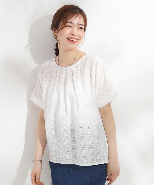 DRESKIP(ドレスキップ)の「インでもアウトでも 上品な甘さの 刺繍レース切替トップス(Tシャツ/カットソー・レディース・オフホワイト/ブルー系その他/イエロー/ブラック・02/01/04/03)」の13枚目の写真