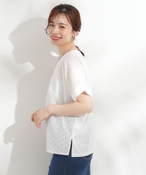 DRESKIP(ドレスキップ)の「インでもアウトでも 上品な甘さの 刺繍レース切替トップス(Tシャツ/カットソー・レディース・オフホワイト/ブルー系その他/イエロー/ブラック・02/01/04/03)」の14枚目の写真