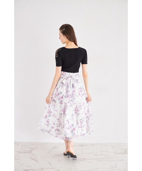 tocco closet(トッコ クローゼット)の「3WAYウエストリボン付きフラワープリントフレアスカート(スカート・レディース・ピンク/ブルー・M)」の19枚目の写真