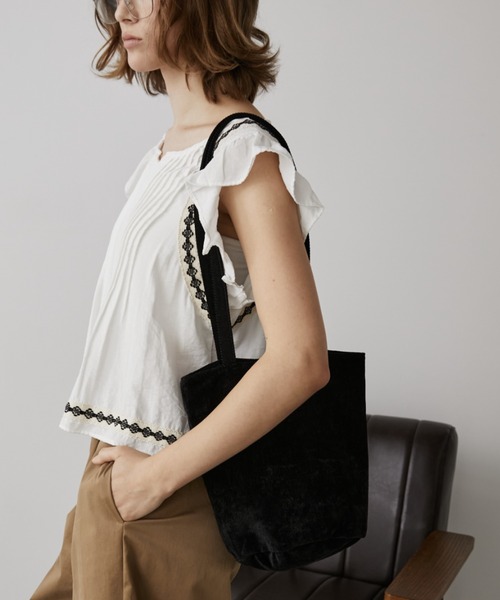 Auntie Rosa Holiday（アンティローザホリデー）の「コーデュロイ