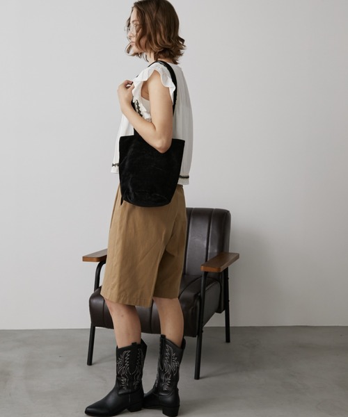 Auntie Rosa Holiday（アンティローザホリデー）の「コーデュロイ