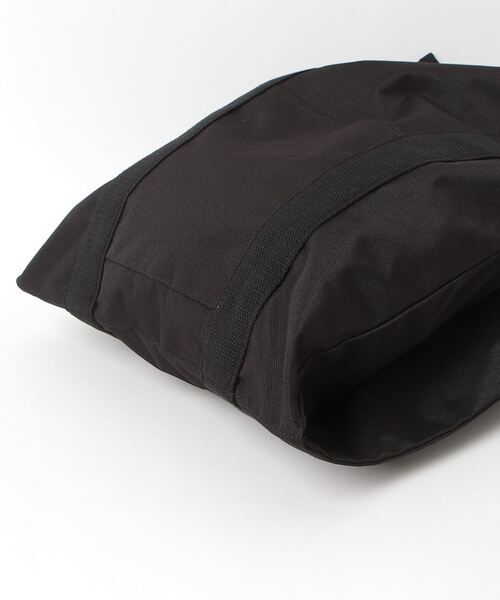 COMMON WARE(コモンウェアー)の「EM : A4 超軽量205g ノートパソコン ラップトップが入るバッグ キャリン仕切りトート(トートバッグ・レディース・ブラック/カーキ/ベージュ・FREE)」の5枚目の写真