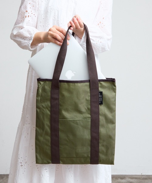 COMMON WARE(コモンウェアー)の「EM : A4 超軽量205g ノートパソコン ラップトップが入るバッグ キャリン仕切りトート(トートバッグ・レディース・ブラック/カーキ/ベージュ・FREE)」の3枚目の写真