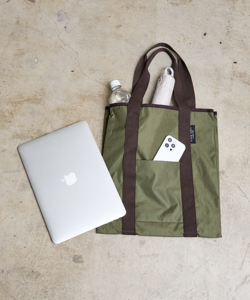COMMON WARE(コモンウェアー)の「EM : A4 超軽量205g ノートパソコン ラップトップが入るバッグ キャリン仕切りトート(トートバッグ・レディース・ブラック/カーキ/ベージュ・FREE)」の19枚目の写真