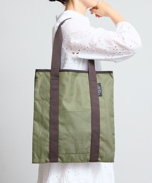 COMMON WARE(コモンウェアー)の「EM : A4 超軽量205g ノートパソコン ラップトップが入るバッグ キャリン仕切りトート(トートバッグ・レディース・ブラック/カーキ/ベージュ・FREE)」の9枚目の写真