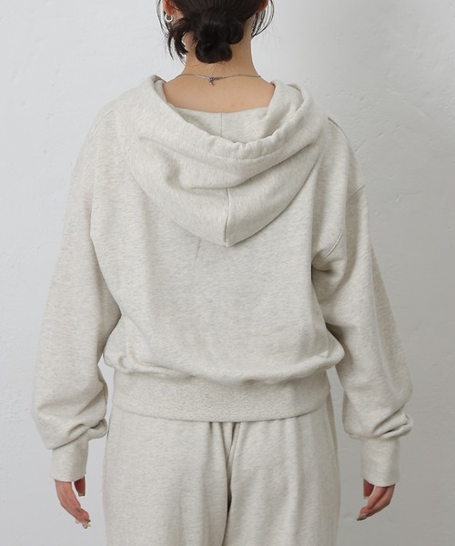 COLONY 2139(コロニートゥーワンスリーナイン)の「ダブルジップスウェットパーカー(パーカー・レディース・アイボリー/ブラック/グレー・FREE)」の14枚目の写真