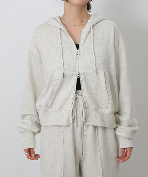 COLONY 2139(コロニートゥーワンスリーナイン)の「ダブルジップスウェットパーカー(パーカー・レディース・アイボリー/ブラック/グレー・FREE)」の19枚目の写真