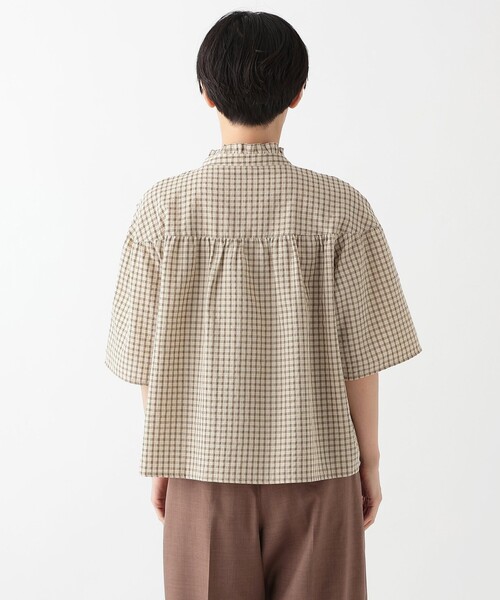 Afternoon Tea（アフタヌーンティー）の「チェックケープフリルブラウス（シャツ/ブラウス・レディース・ベージュ・MEDIUM）」の2枚目の写真