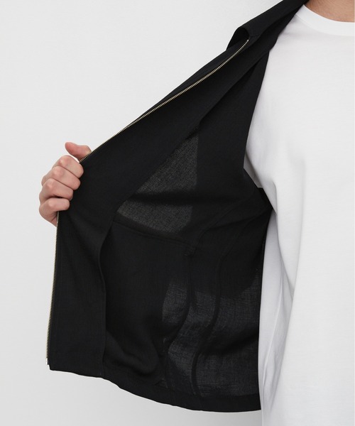 UNITED TOKYO（ユナイテッドトウキョウ）の「MODERN SILK LINEN ショートスリーブブルゾン（ブルゾン・メンズ・オリーブ/ブラック・2/1）」の18枚目の写真