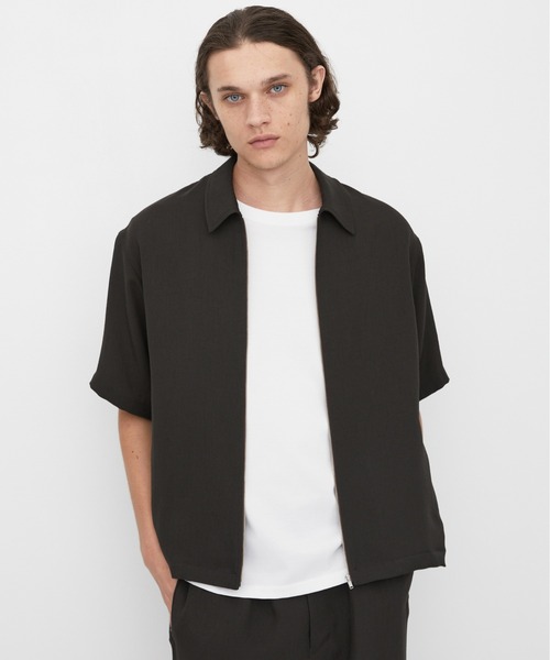 UNITED TOKYO（ユナイテッドトウキョウ）の「MODERN SILK LINEN ショートスリーブブルゾン（ブルゾン・メンズ・オリーブ/ブラック・2/1）」の12枚目の写真