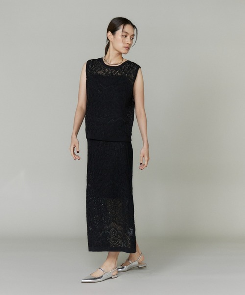 INED(イネド)の「レース柄ニットスカート【セットアップ対応】(スカート・レディース・ブラック・9号)」の2枚目の写真