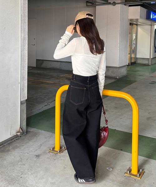 ISOOK（アイスー）の「コクーンデニムパンツ / バレルパンツ ジーンズ ジーパン ハイウエスト ブラック ダークブラック ブルー 青 黒 ZOZOTOWN限定（デニムパンツ・レディース・ブルー/ダークブラック/ブラック・マルチサイズ）」の10枚目の写真