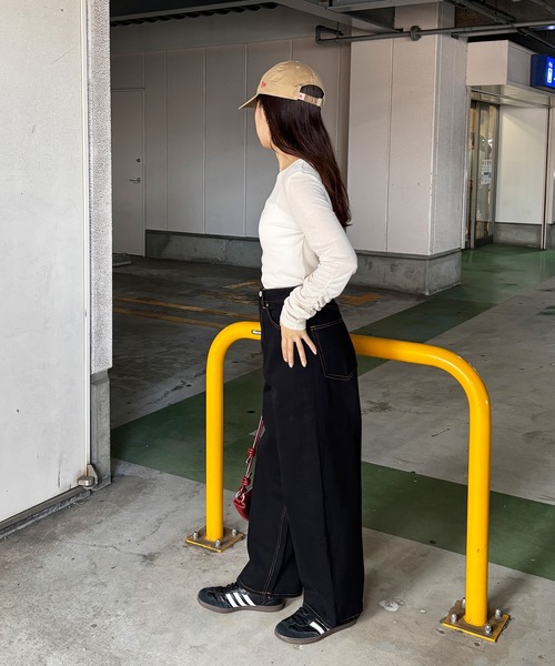 ISOOK（アイスー）の「コクーンデニムパンツ / バレルパンツ ジーンズ ジーパン ハイウエスト ブラック ダークブラック ブルー 青 黒 ZOZOTOWN限定（デニムパンツ・レディース・ブルー/ダークブラック/ブラック・マルチサイズ）」の21枚目の写真