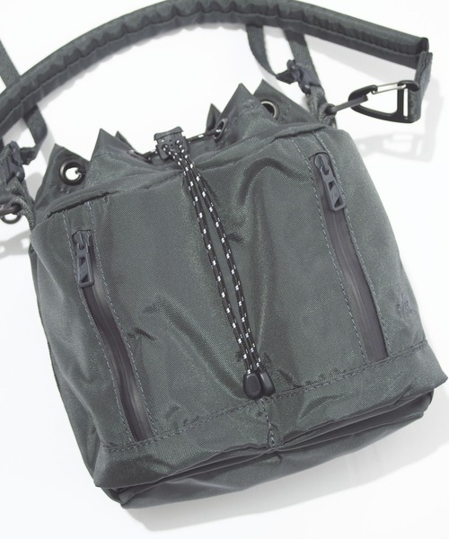 F/CE. (エフシーイー)の「F/CE. 420 re/cor TACTICAL 2WAY DRAWSTRING / エフシーイー 420 re/cor タクティカル 2WAY ドローストリング(ショルダーバッグ・メンズ・ブラック/グレー・FREE)」の9枚目の写真