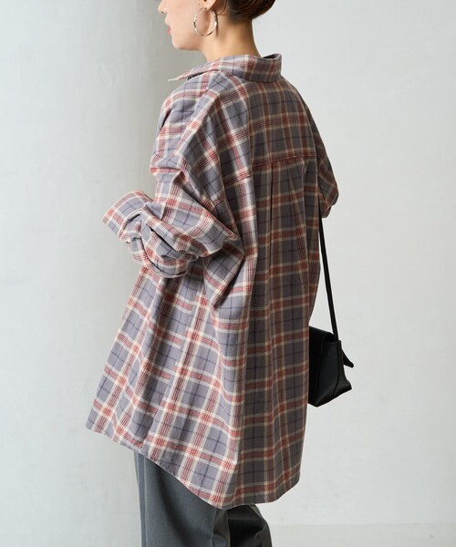 FREAK'S STORE（フリークスストア）の「限定展開　ネル チェック ビックシャツ（シャツ/ブラウス・レディース・ベージュ/レッド/ネイビー/サックスブルー/グレー・ﾌﾘ-）」の18枚目の写真