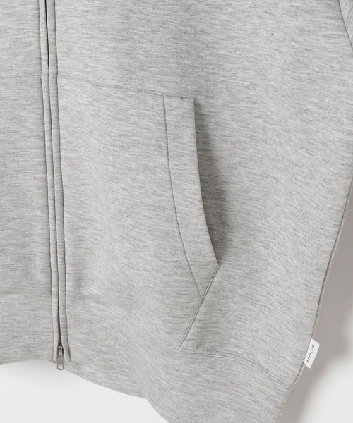 BAYFLOW（ベイフロー）の「ビッグクッションダブルZIPパーカー（パーカー・メンズ・グレー/ライトグレー・FREE）」の6枚目の写真