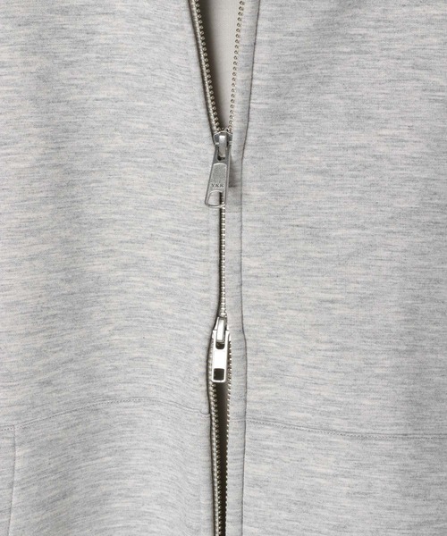 BAYFLOW（ベイフロー）の「ビッグクッションダブルZIPパーカー（パーカー・メンズ・グレー/ライトグレー・FREE）」の8枚目の写真