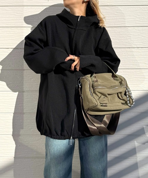 Casselini(キャセリーニ)の「ミリタリーチャームボストン(ボストンバッグ・レディース・ブラック/オリーブ・ONE SIZE)」の11枚目の写真