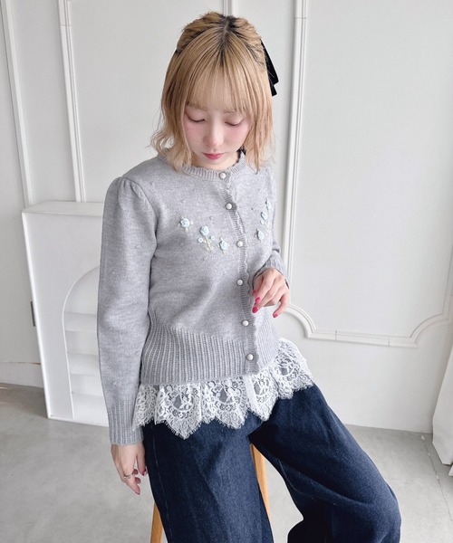 Loueme（ルエム）の「ローズ刺繍ニットカーディガン（カーディガン/ボレロ・レディース・イエロー/アイボリー/ライトブルー/グレー・FREE）」の16枚目の写真