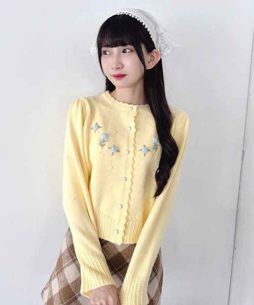 Loueme（ルエム）の「ローズ刺繍ニットカーディガン（カーディガン/ボレロ・レディース・イエロー/アイボリー/ライトブルー/グレー・FREE）」の18枚目の写真