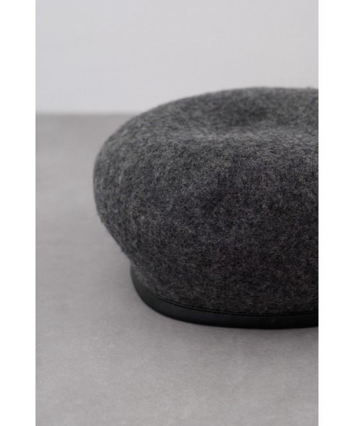 AZUL by moussy（アズールバイマウジー）の「バスクベレー（ハンチング/ベレー帽・レディース・ブラック/グレー・FREE）」の16枚目の写真