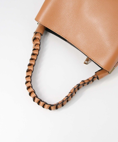 MARCO BIANCHINI（マルコビアンチーニ）の「ＭＡＲＣＯネジリハンドル（ショルダーバッグ・レディース・キャメル・FREE）」の9枚目の写真
